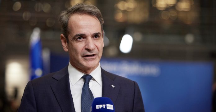 maketa-mitsotakis-diloseis