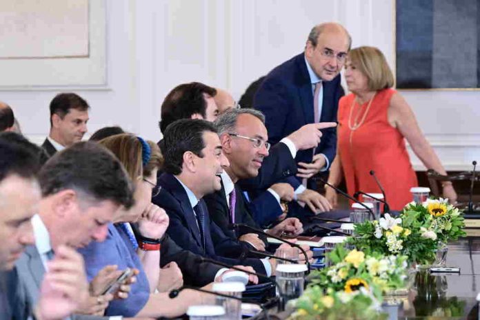 ypourgiko16 (1)